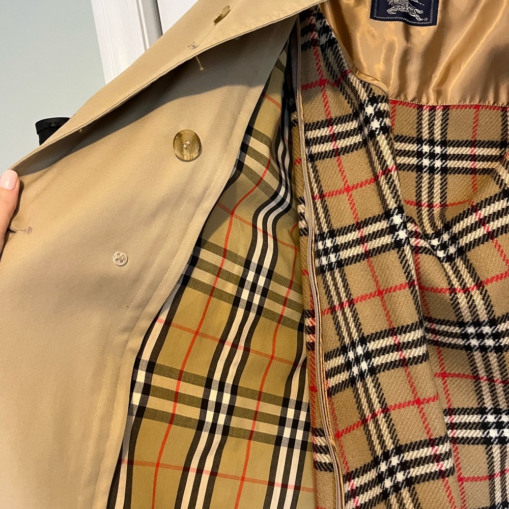 Vintage Burberry Removable Wool Lined Trench Coat - Picture 6 of 16